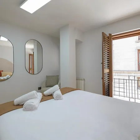 Balcony View To Avila's Alcazar